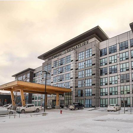 Sandman Signature Sherwood Park Hotel Экстерьер фото