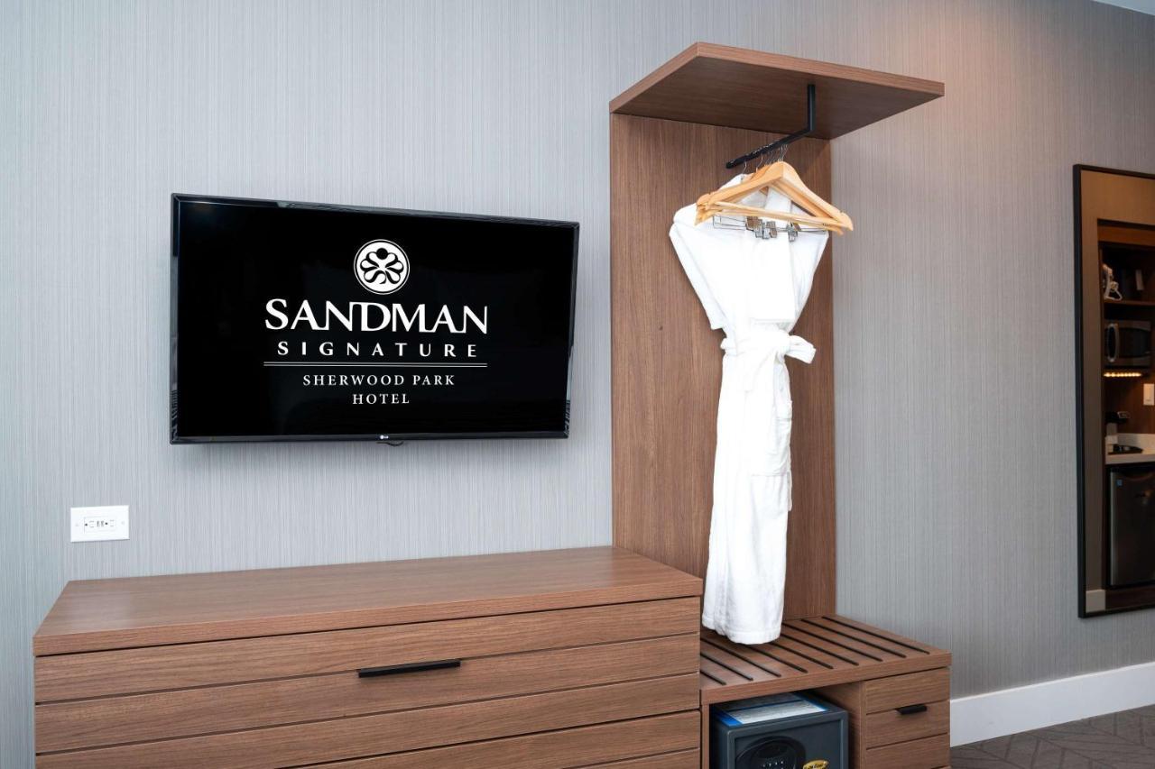 Sandman Signature Sherwood Park Hotel Экстерьер фото